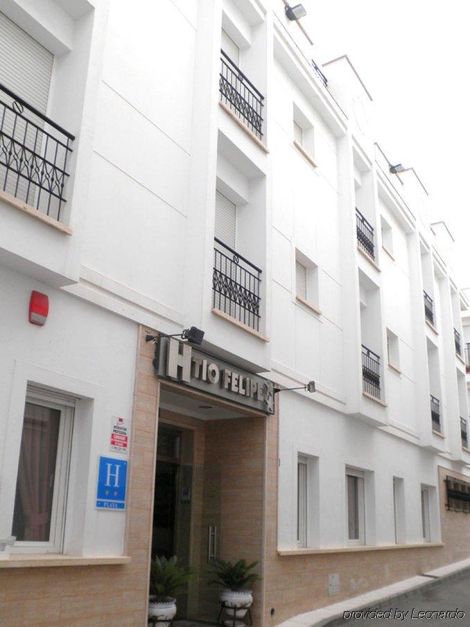 Hotel Tio Felipe 카로보네라스 외부 사진